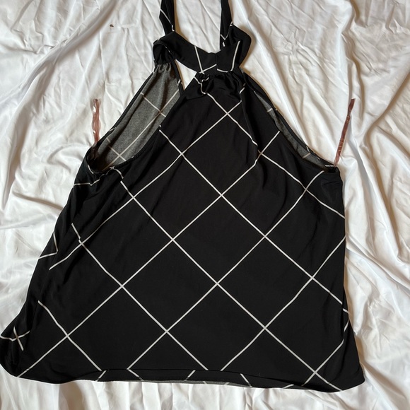 Lane Bryant Halter Top size 14/16 - Picture 2 of 2